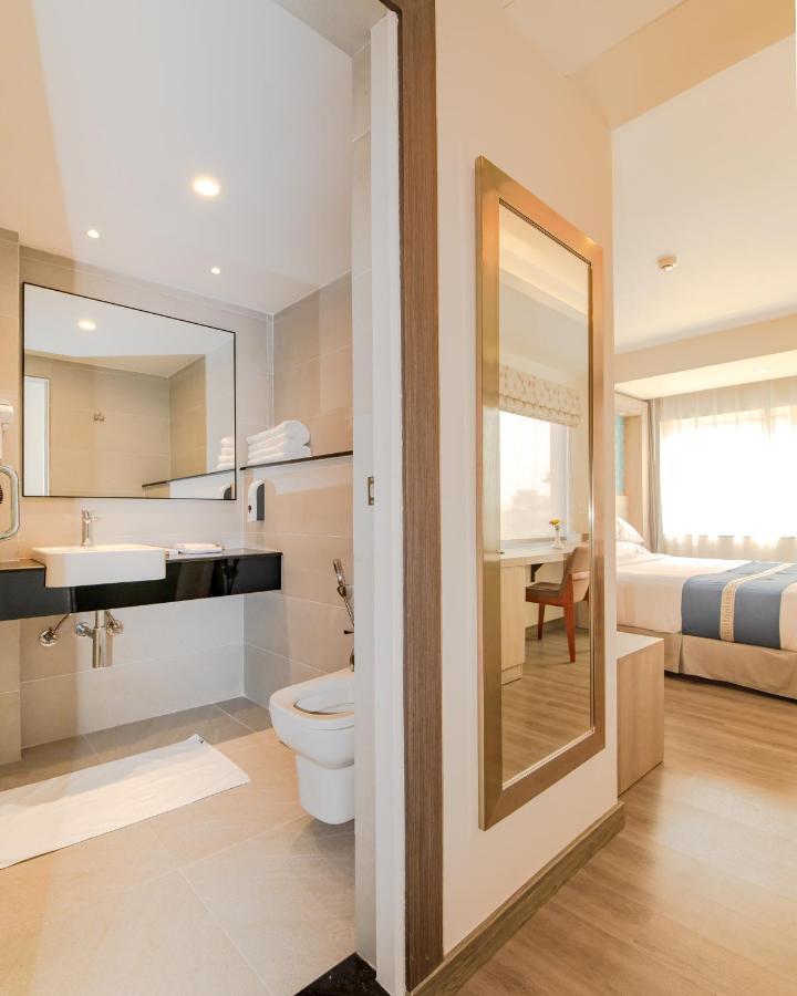 Mila Hotel Катманду Екстер'єр фото