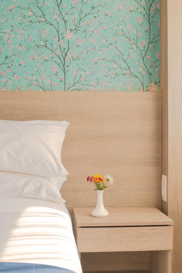 Mila Hotel Катманду Екстер'єр фото