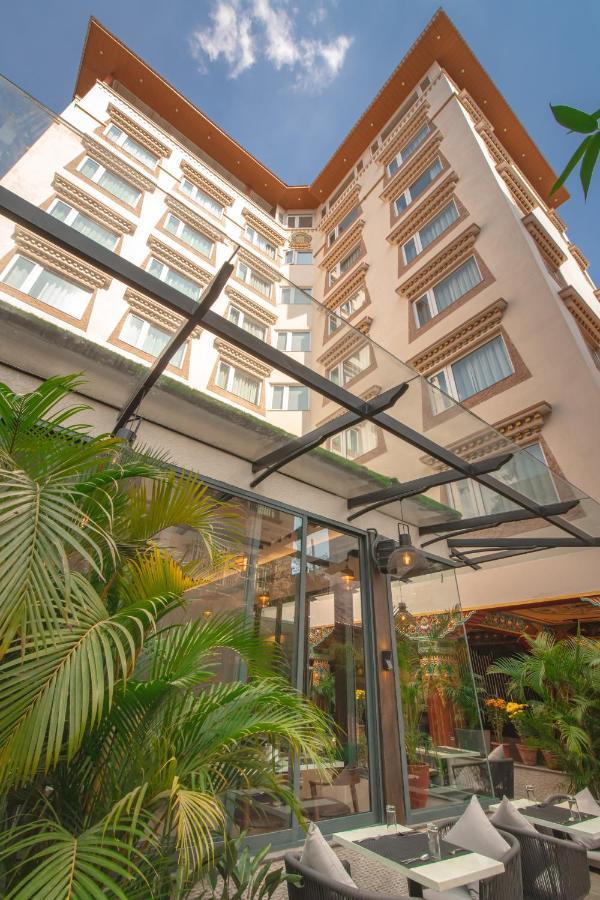 Mila Hotel Катманду Екстер'єр фото