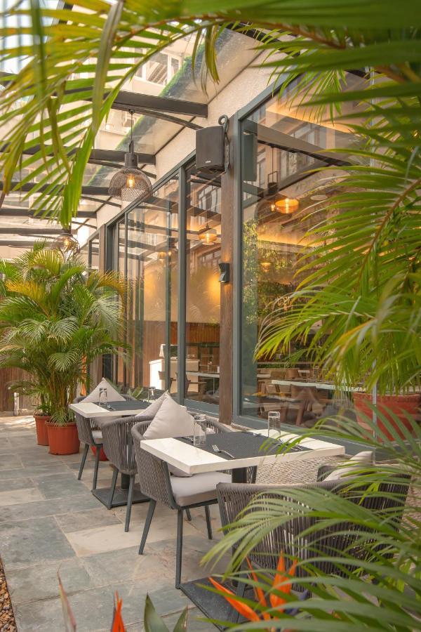 Mila Hotel Катманду Екстер'єр фото