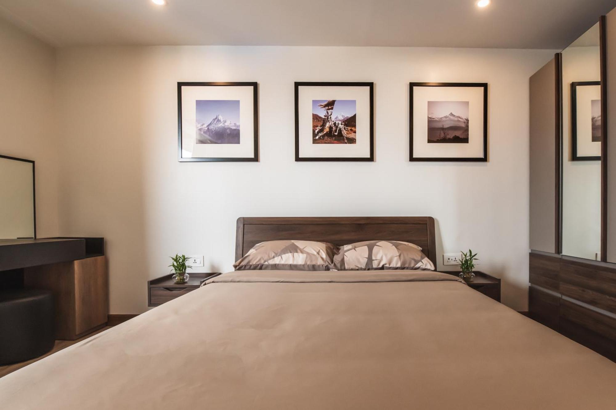 Mila Hotel Катманду Екстер'єр фото